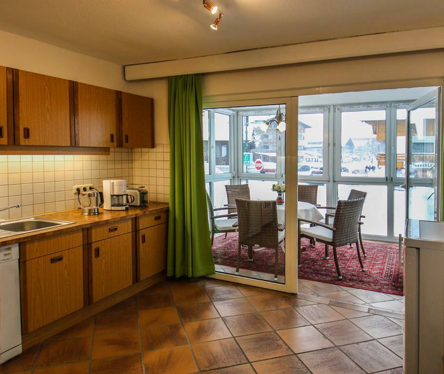 Sam Apartment *